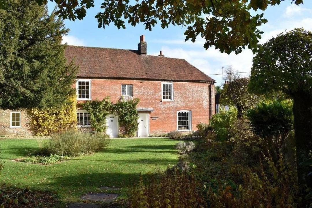 Winchester Retreatアパートメント エクステリア 写真